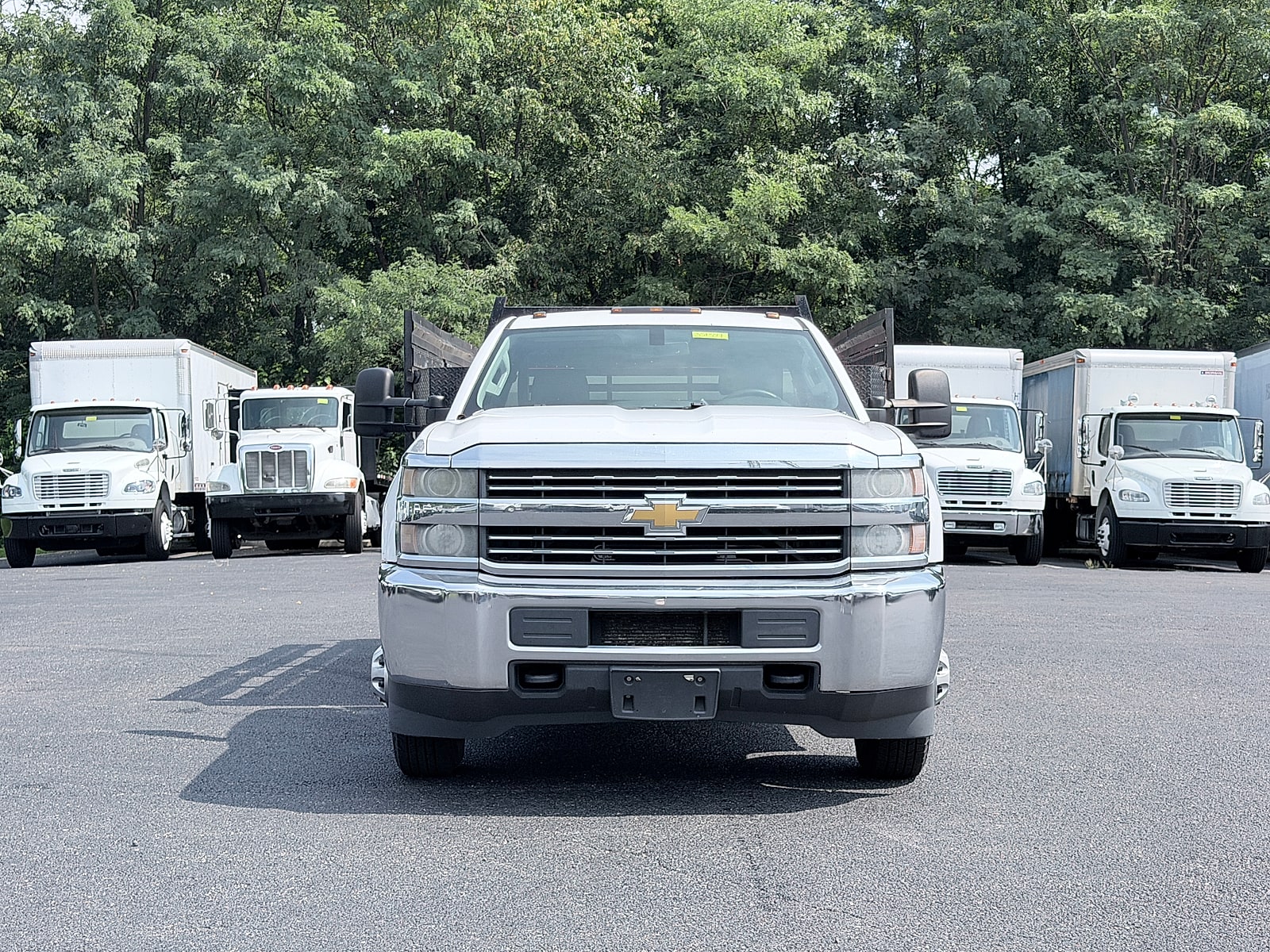 chevrolet silverado 3500 chassis cab 2015 1GB3CYC88FF184750 image chevrolet silverado 3500 chassis cab 2015 1GB3CYC88FF184750 image